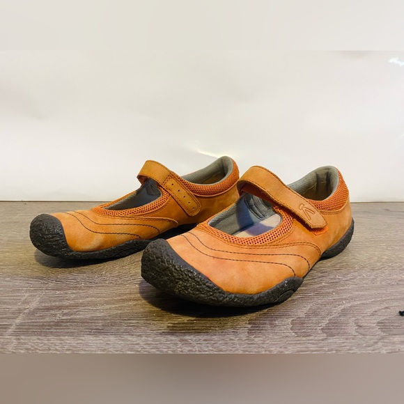Keen Amsterdam orange suede mary jane hiking/outdoor shoe size/8 - Picture 2 of 7